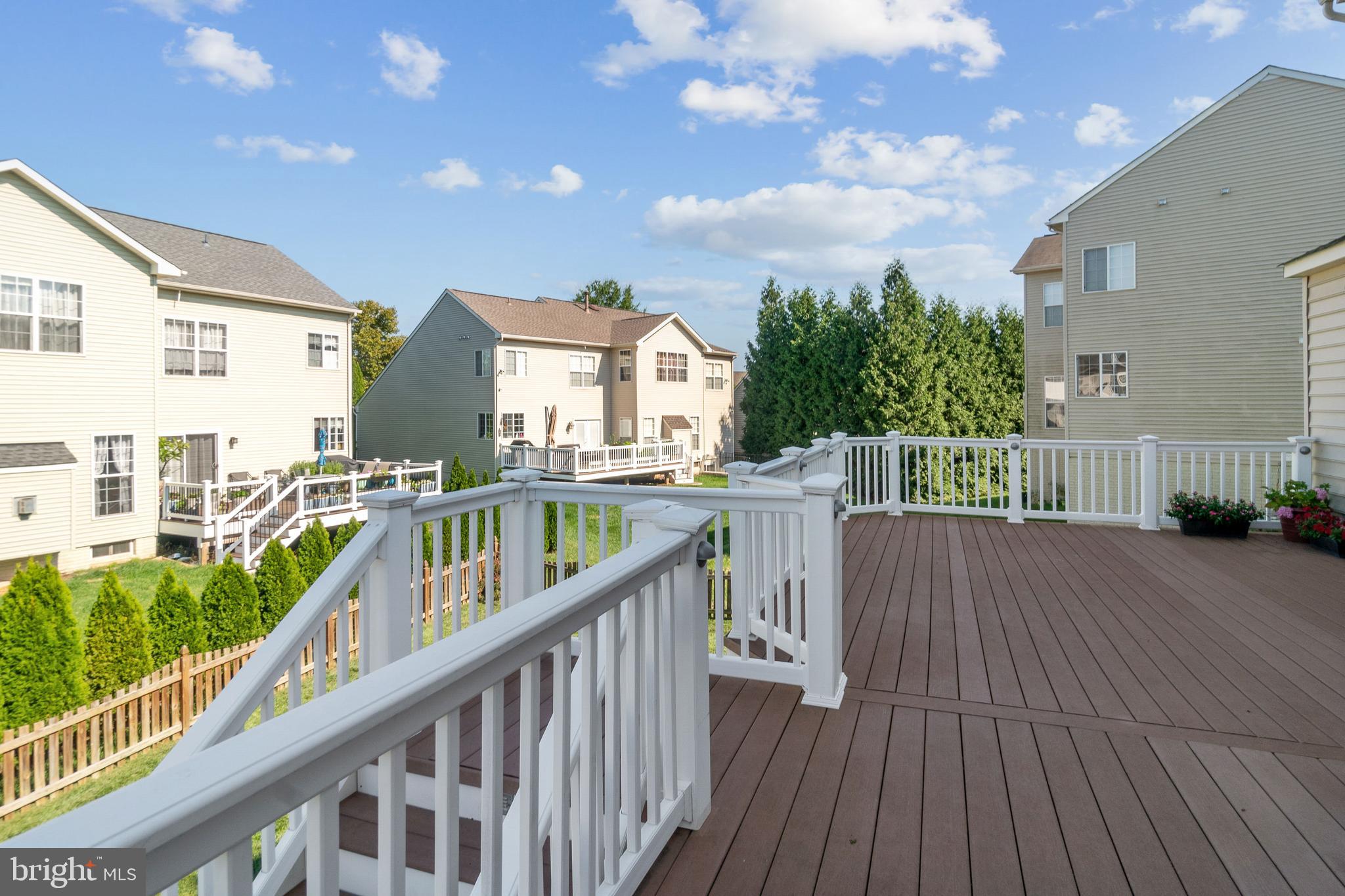 ASHBROOK VILLAGE - Residential