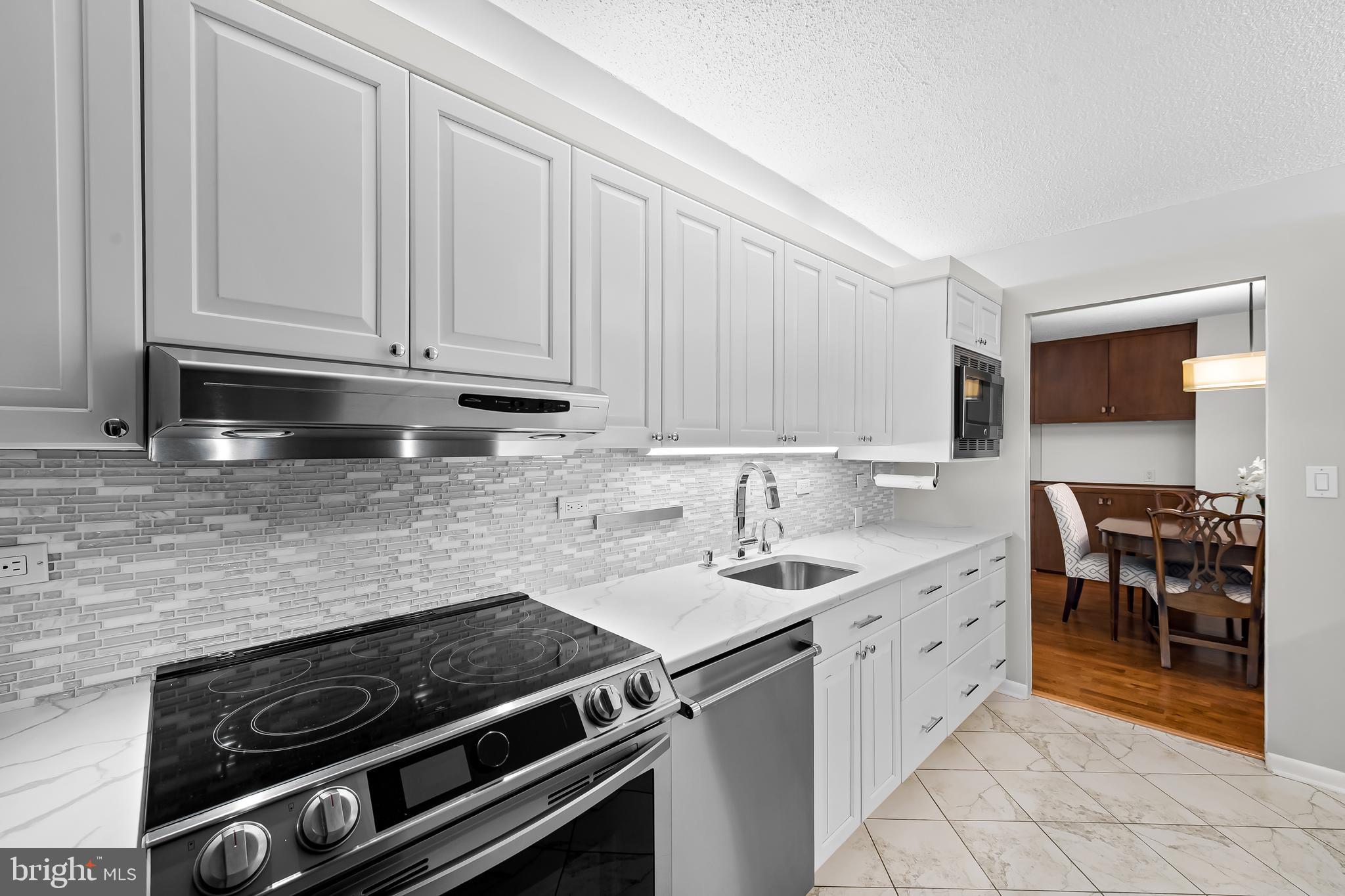 CROSS KEYS - Residential