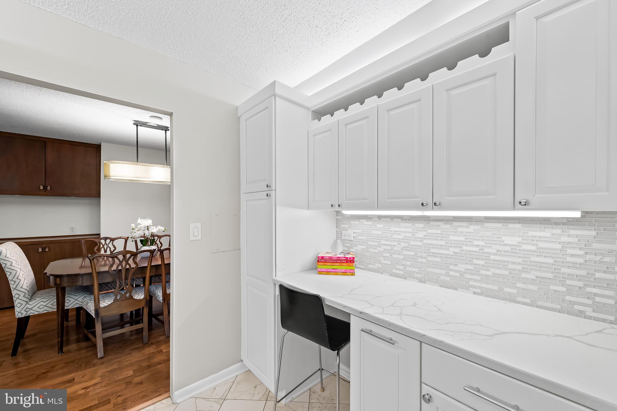 CROSS KEYS - Residential