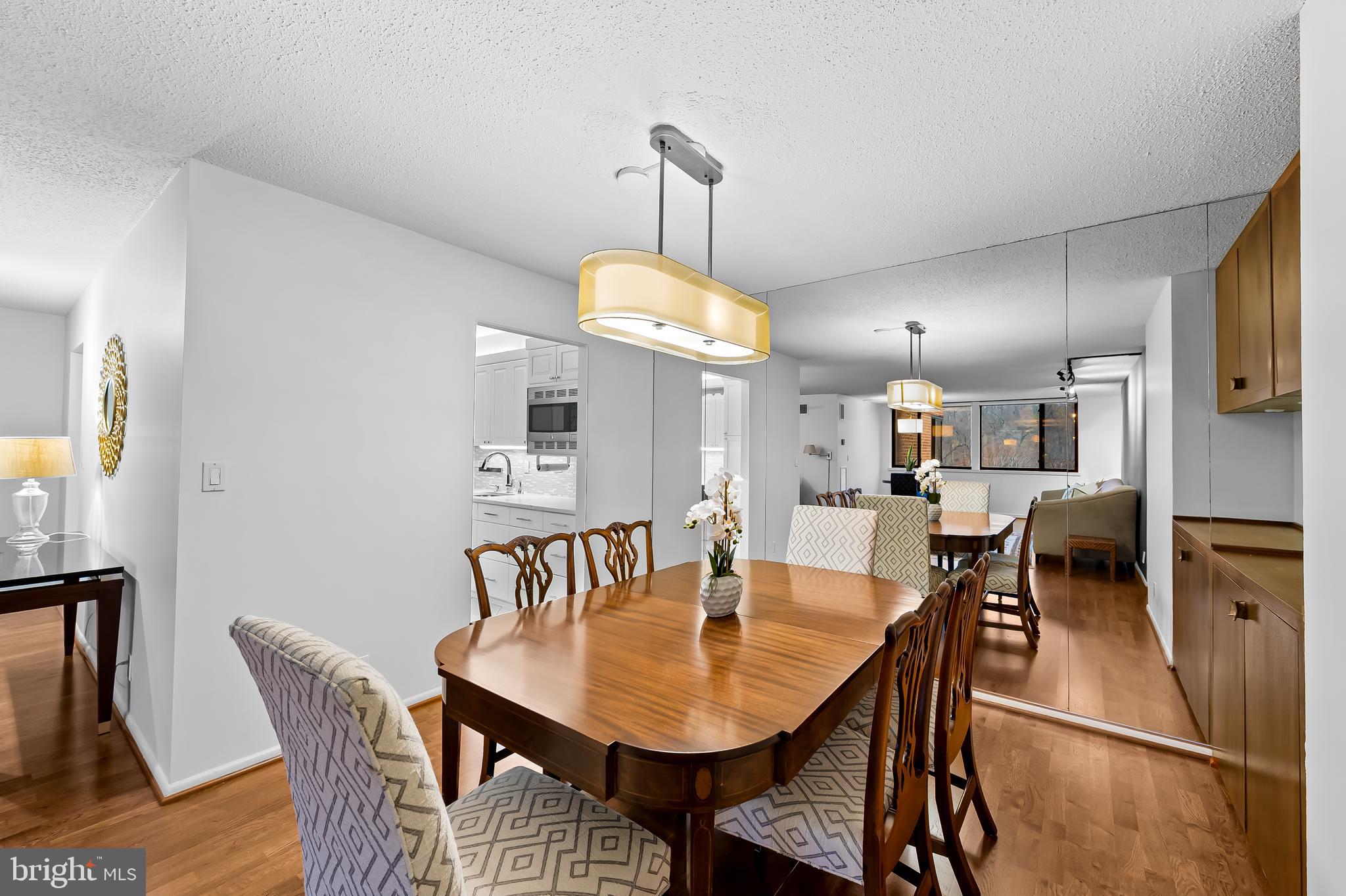 CROSS KEYS - Residential