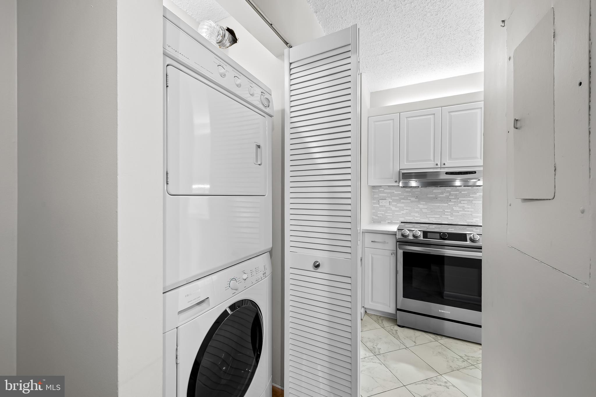 CROSS KEYS - Residential