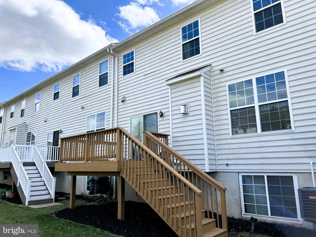 Photo of 317 Fairfield Circle S, ROYERSFORD, PA 19468 (MLS # PAMC2166784)