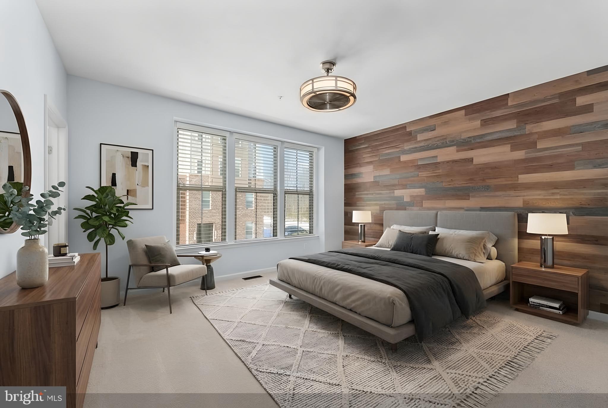 LOUDOUN CROSSING CONDOMINIUM - Residential