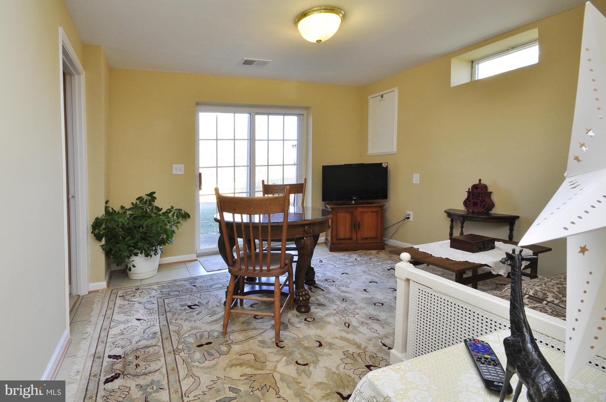 SALEM FIELDS - Residential