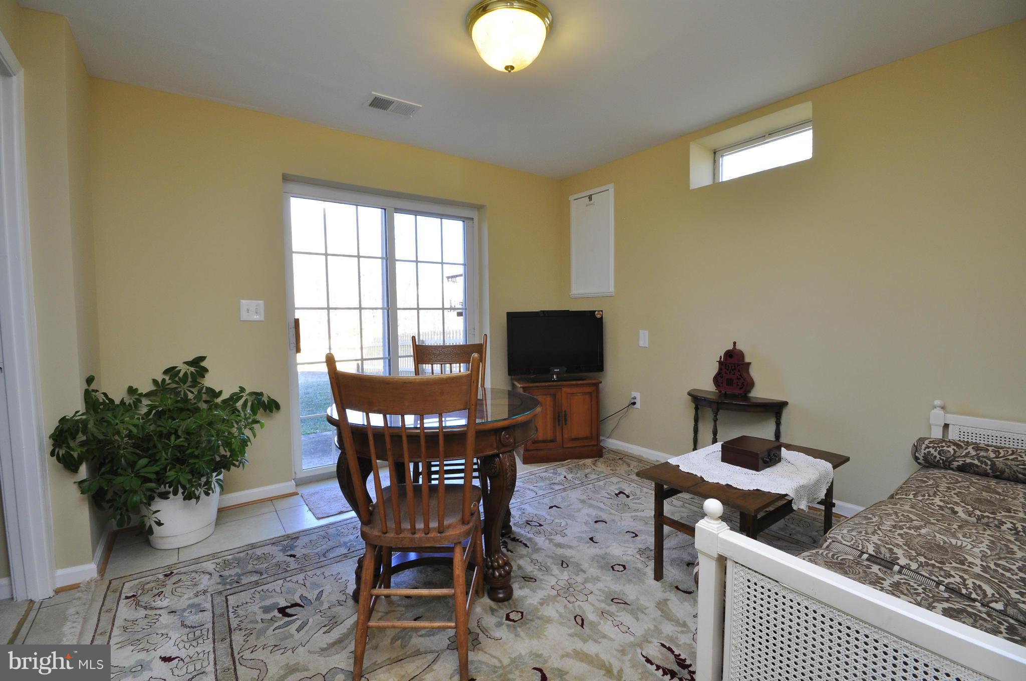 SALEM FIELDS - Residential