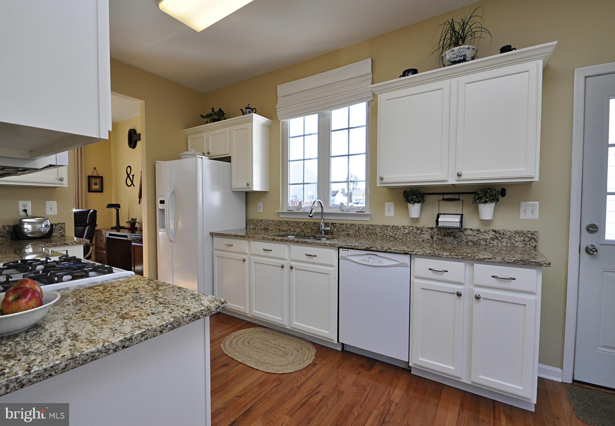 SALEM FIELDS - Residential