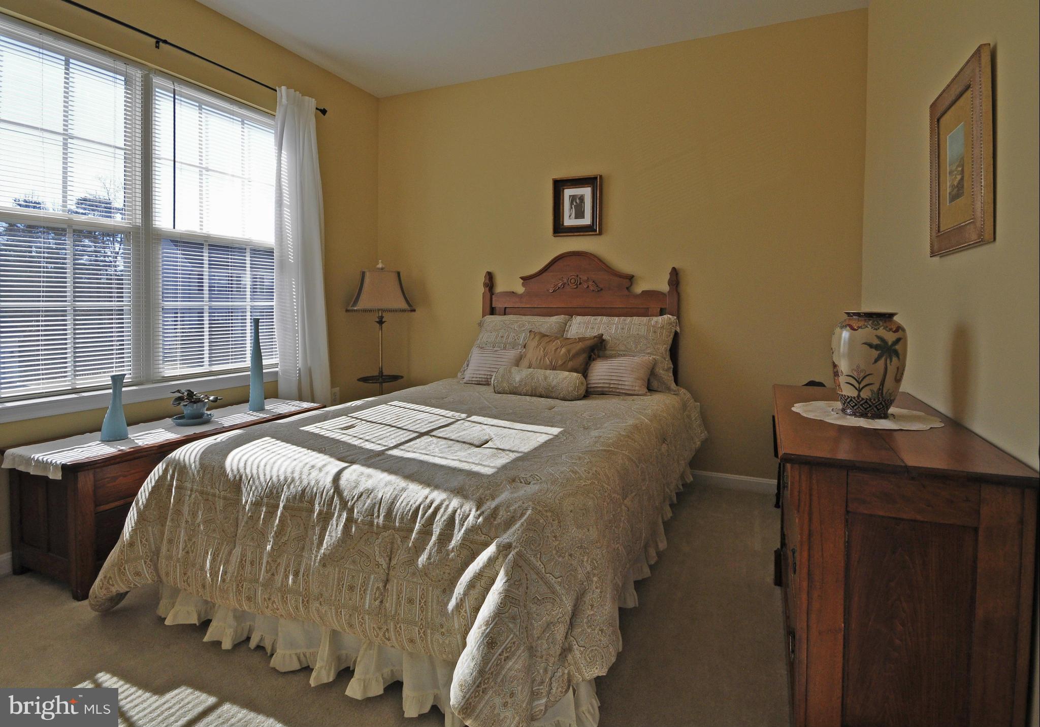 SALEM FIELDS - Residential