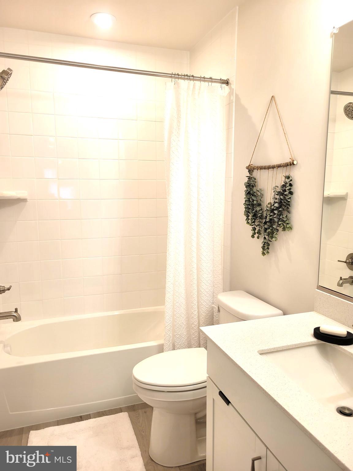 LOVING ESTATES - Residential