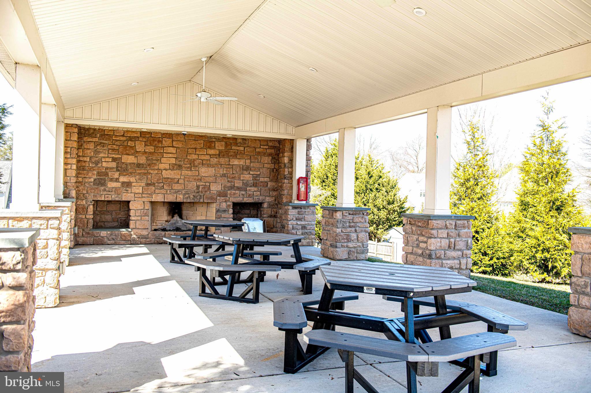 MAGNESS MILL - Residential