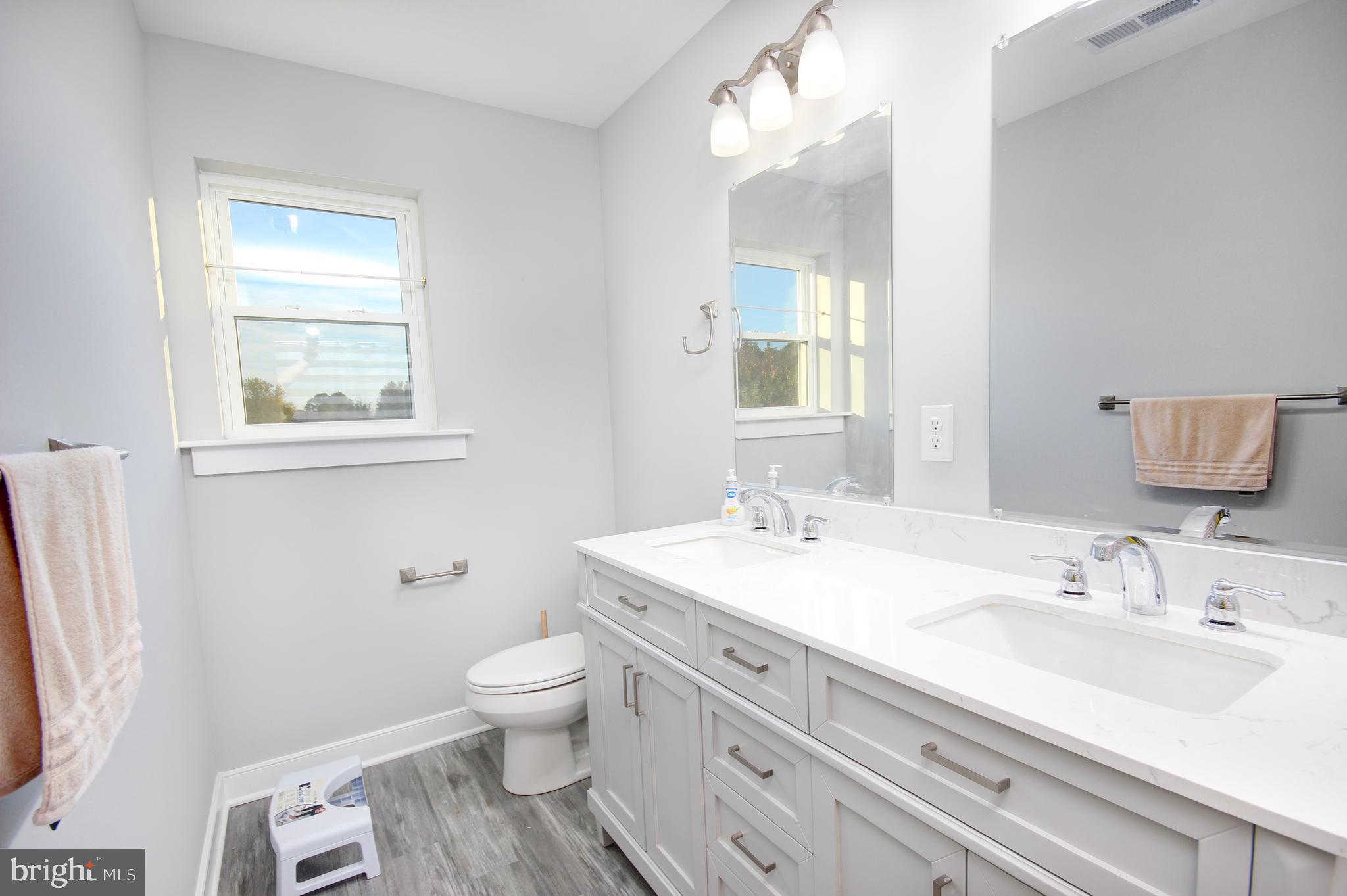 YORKSHIRE ESTATES - Residential