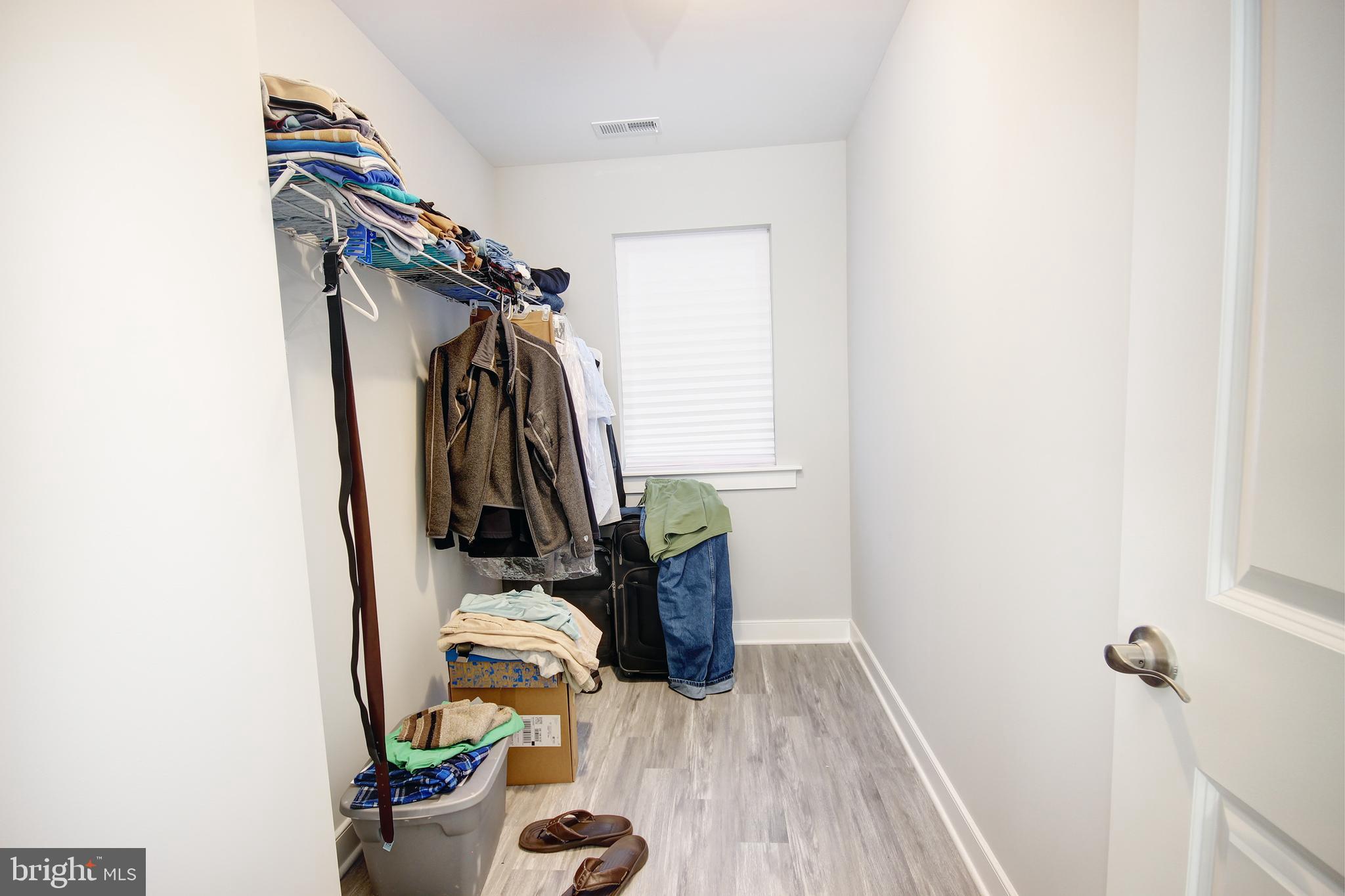 YORKSHIRE ESTATES - Residential