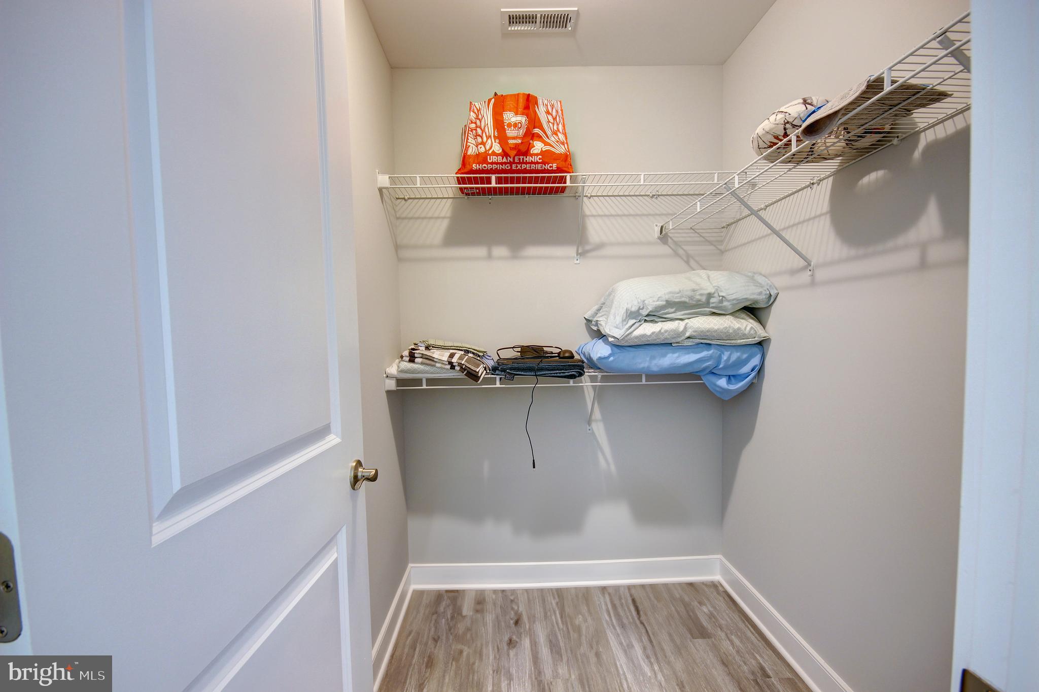 YORKSHIRE ESTATES - Residential