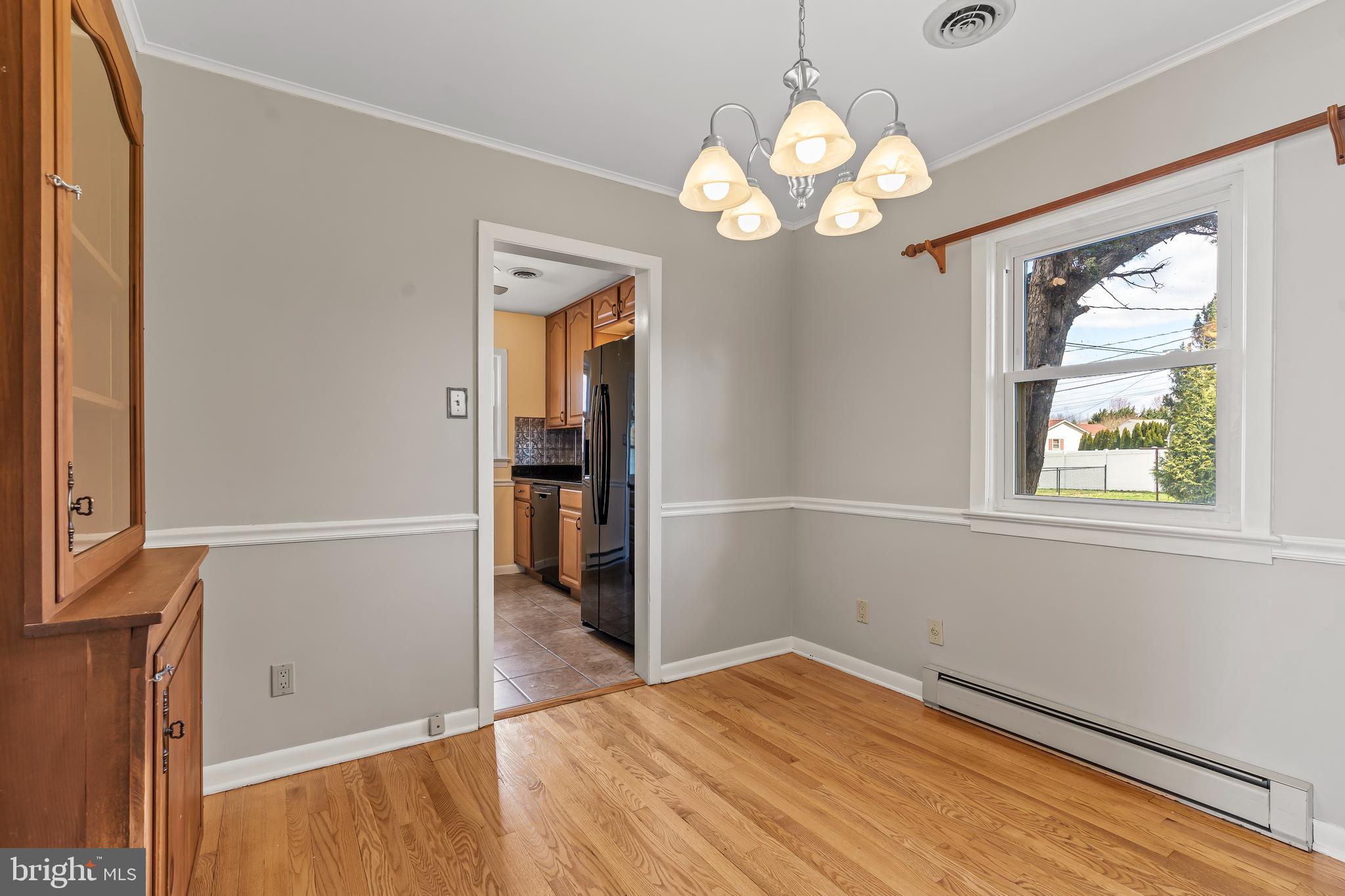 TAMMANY MANOR - Residential