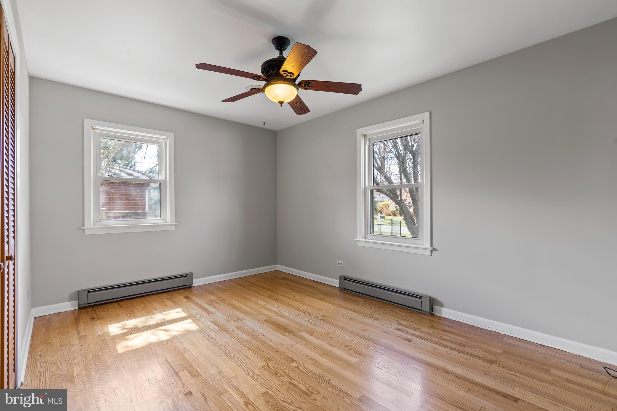 TAMMANY MANOR - Residential