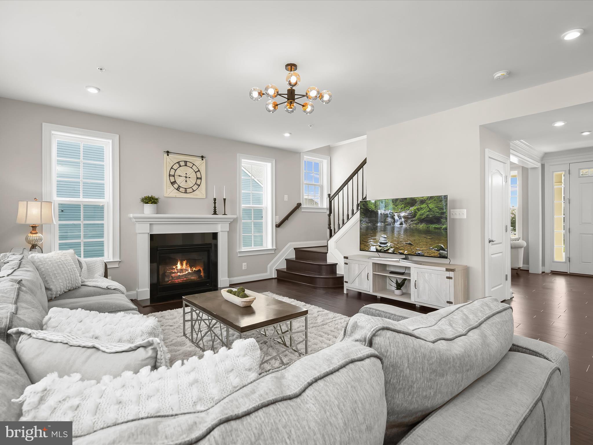 ENCLAVE AT RIVER HILL - Residential