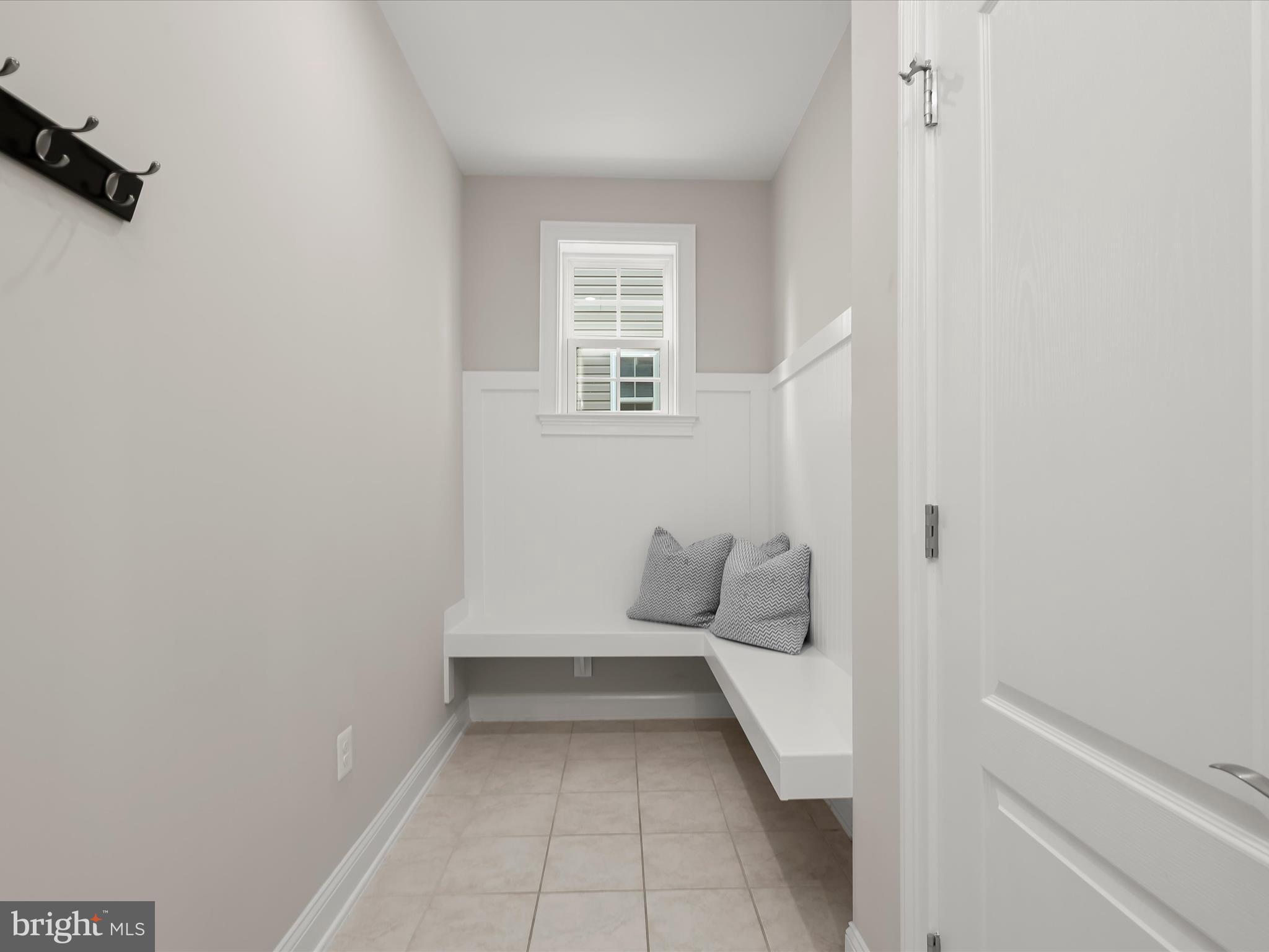 ENCLAVE AT RIVER HILL - Residential