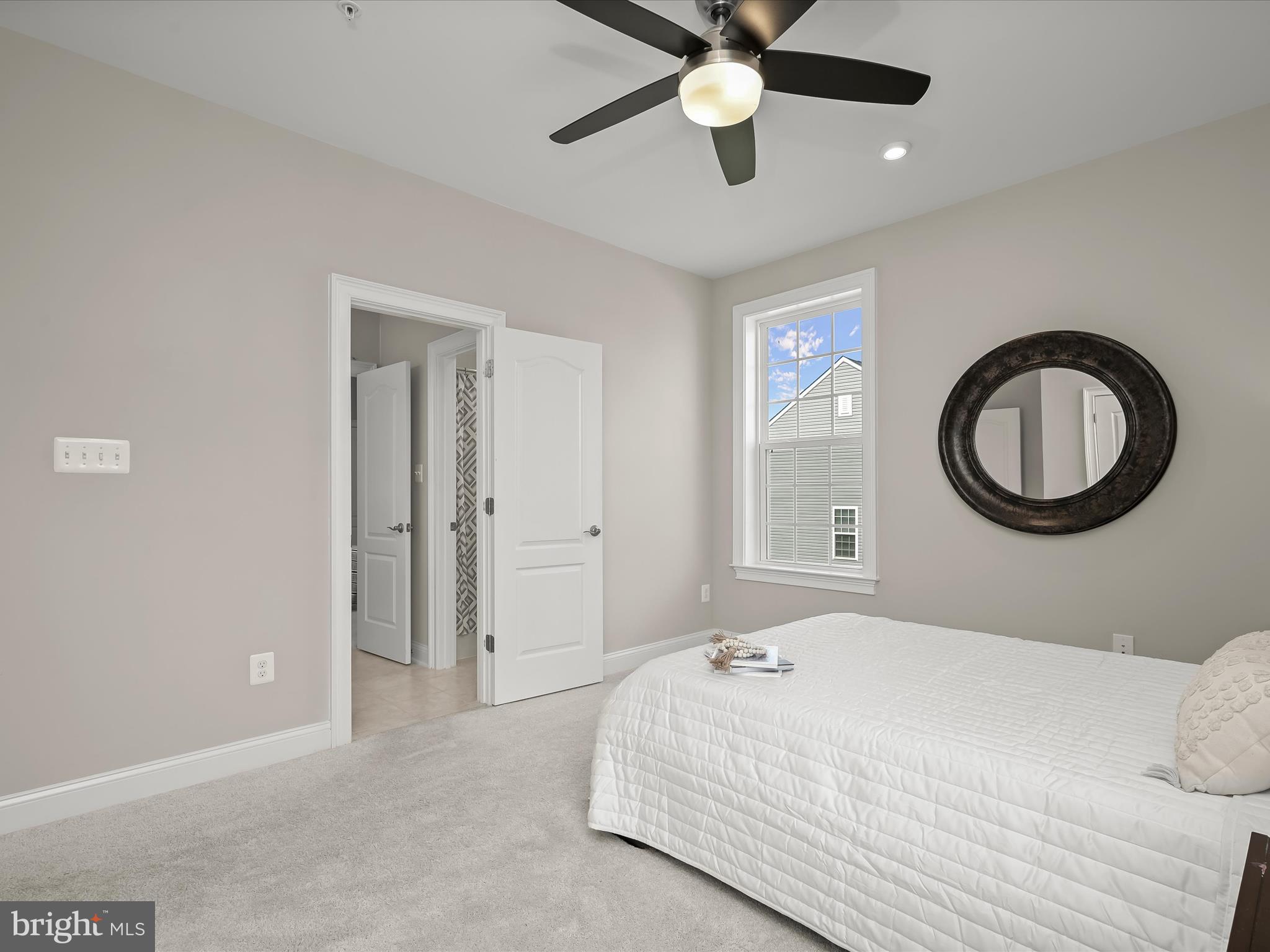 ENCLAVE AT RIVER HILL - Residential