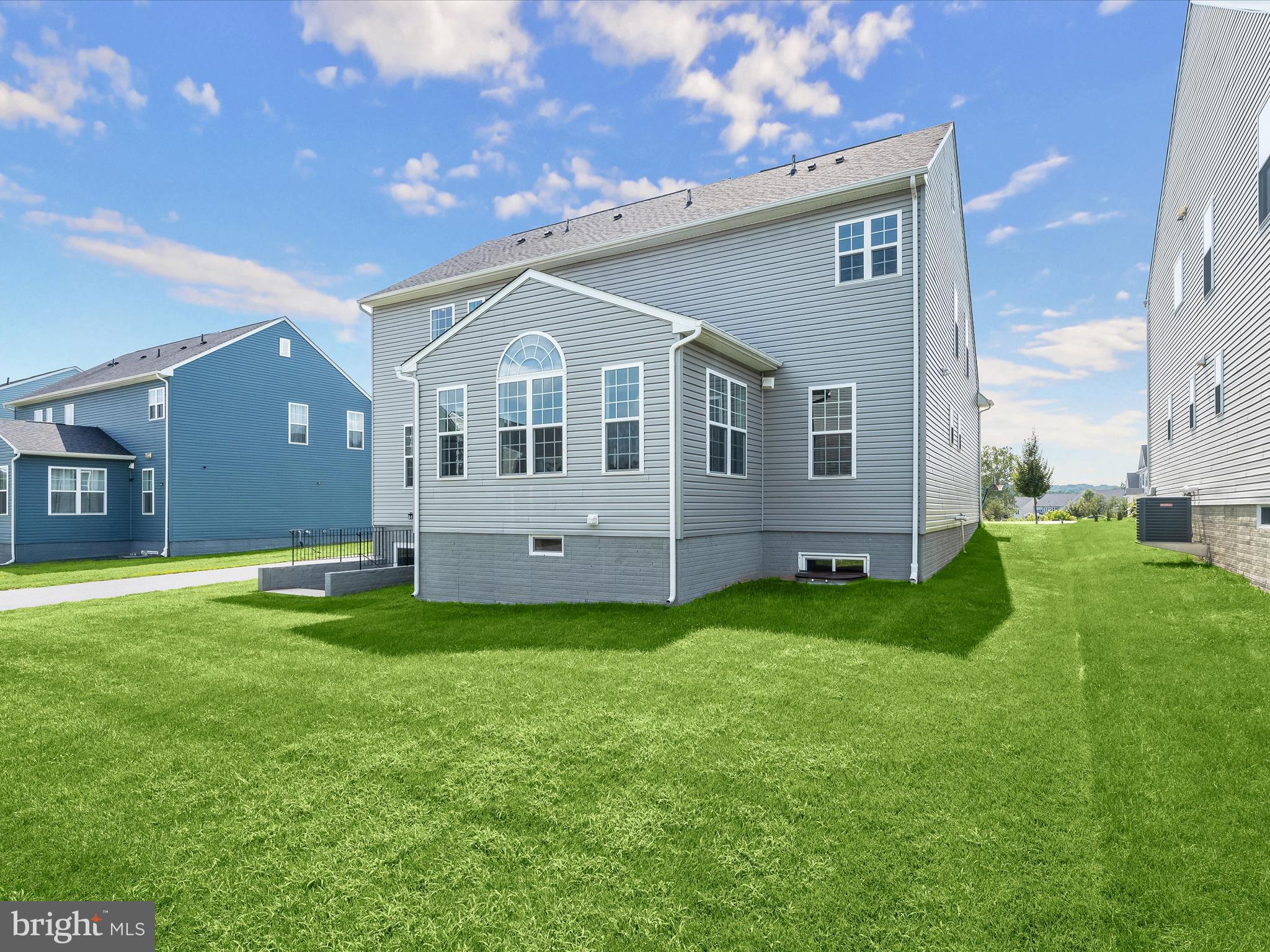 ENCLAVE AT RIVER HILL - Residential