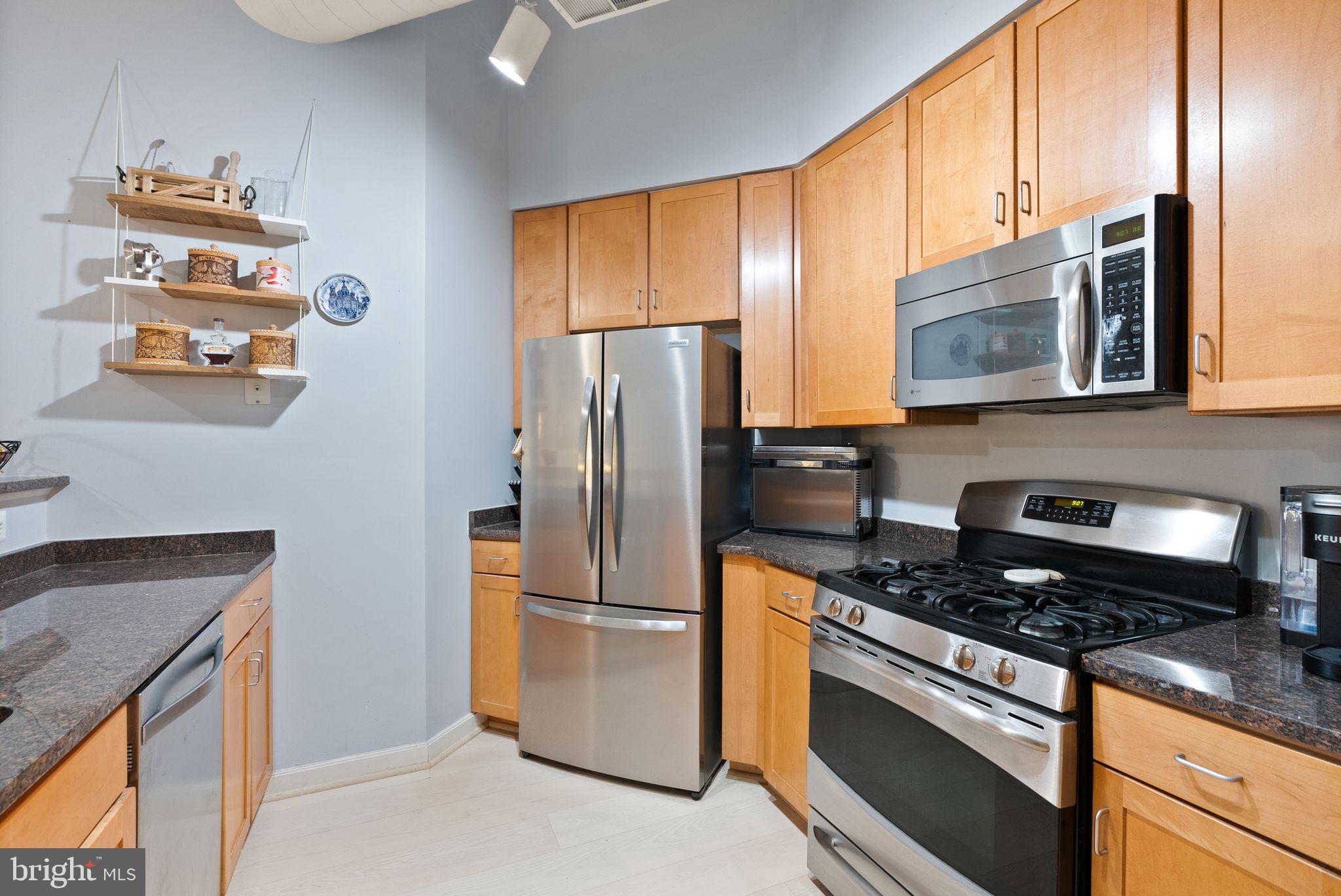 2220 FAIRFAX DRIVE 109