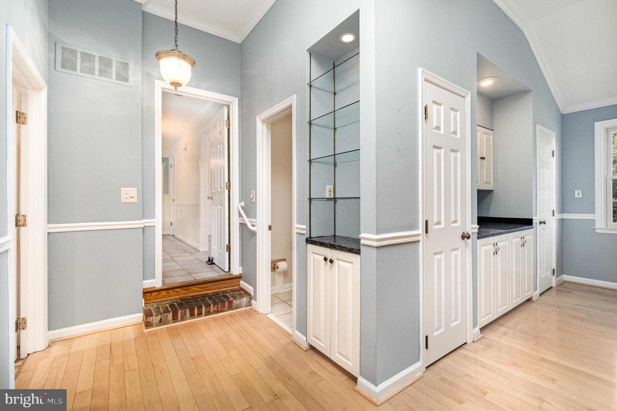 TIMONIUM - Residential