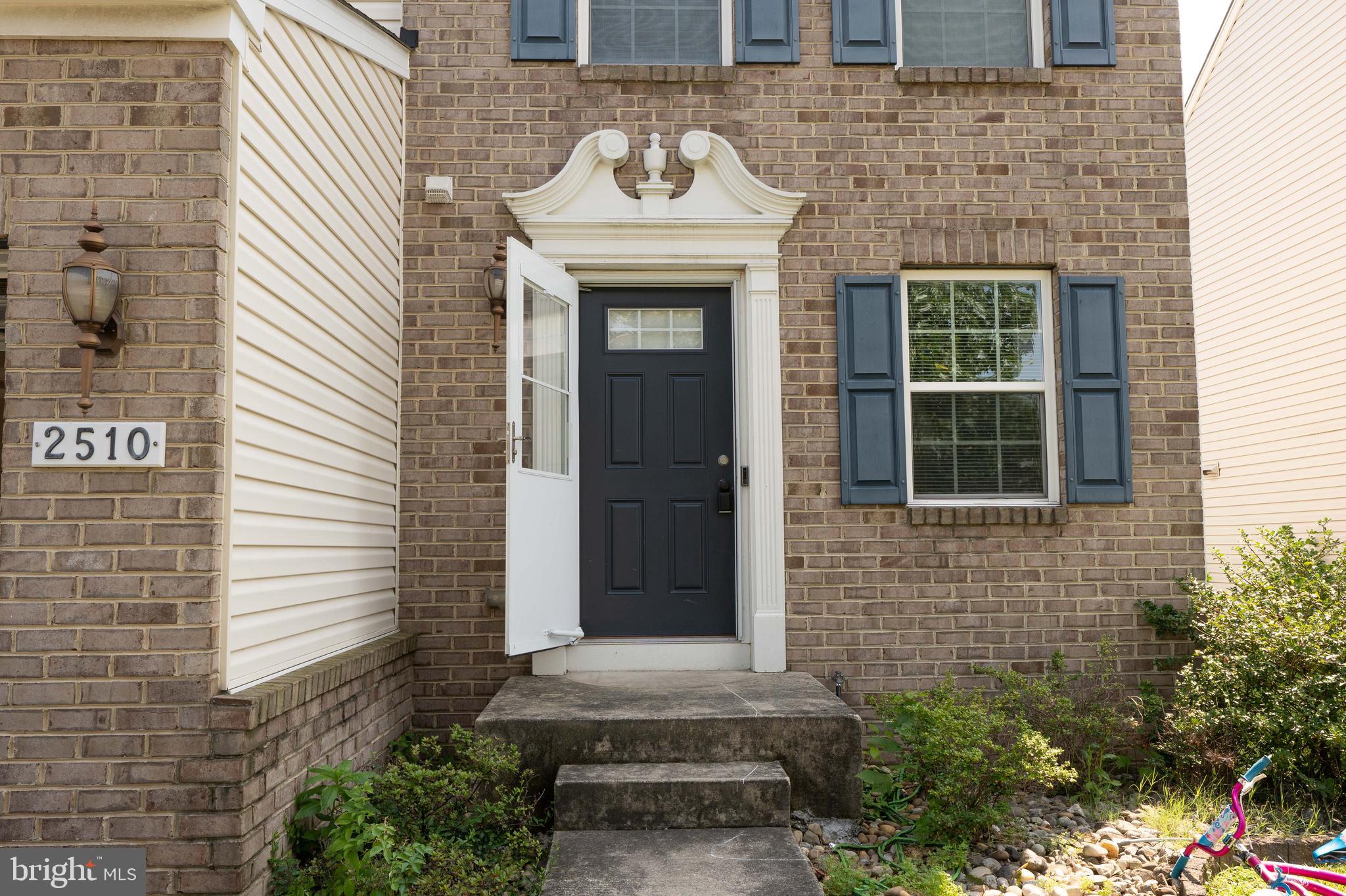 2510 YORKWAY