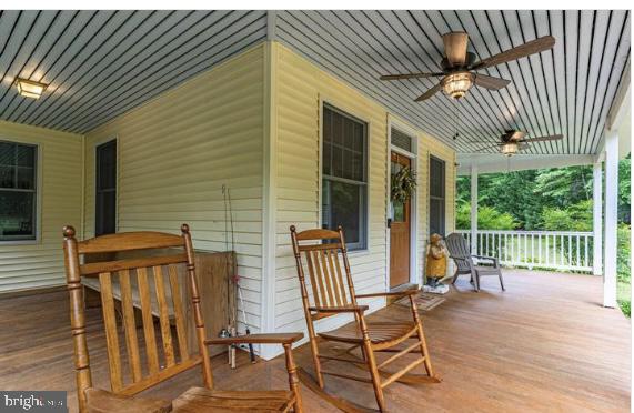 SPRUCE HILL - Residential Lease