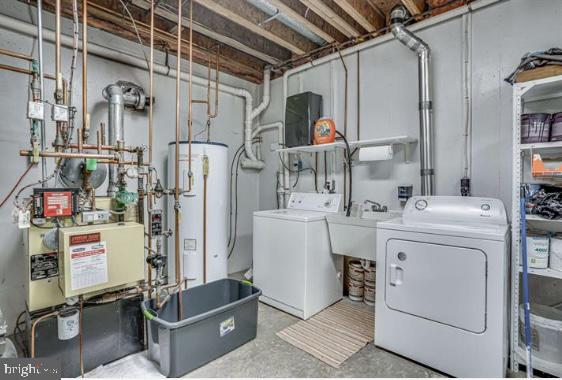 SPRUCE HILL - Residential Lease