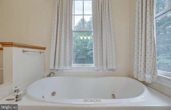 SPRUCE HILL - Residential Lease