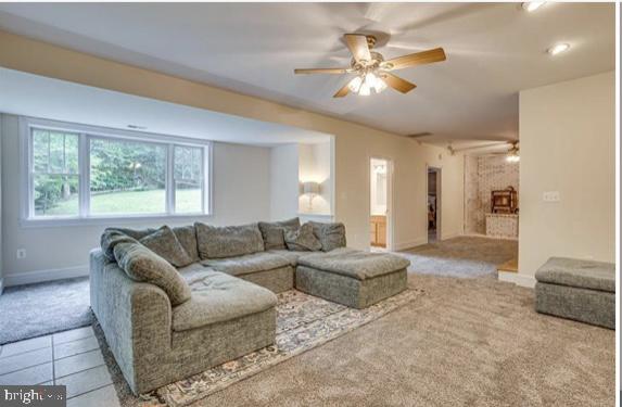 SPRUCE HILL - Residential Lease