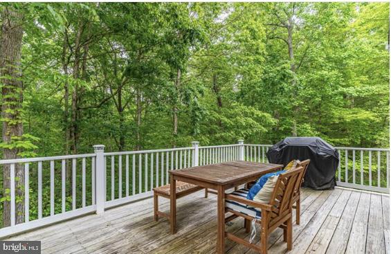 SPRUCE HILL - Residential Lease