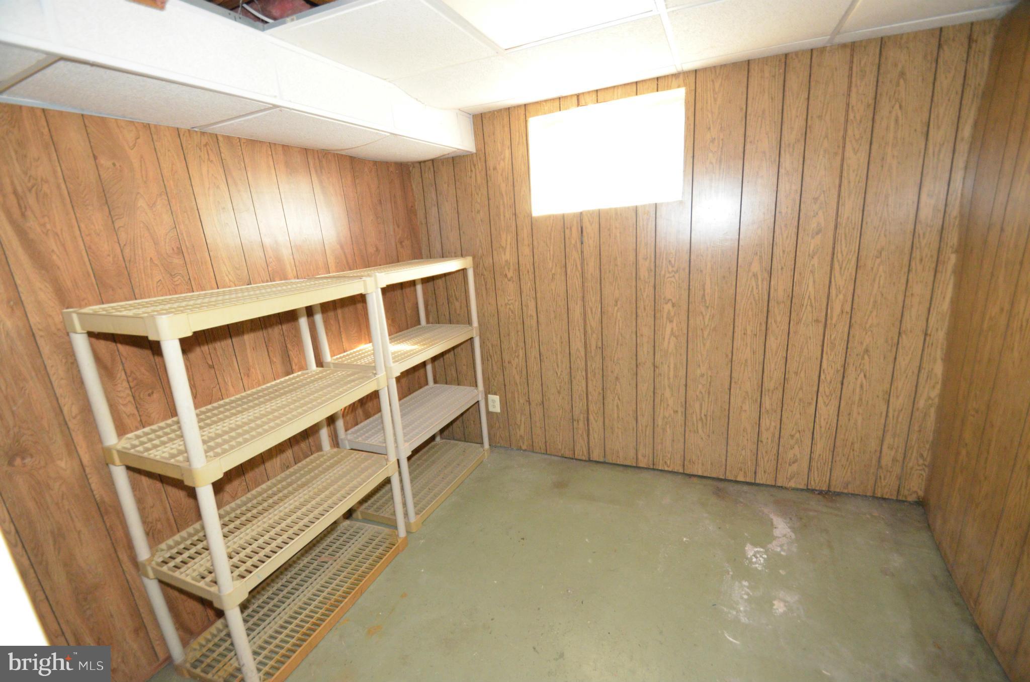 HAYFIELD FARM - Residential