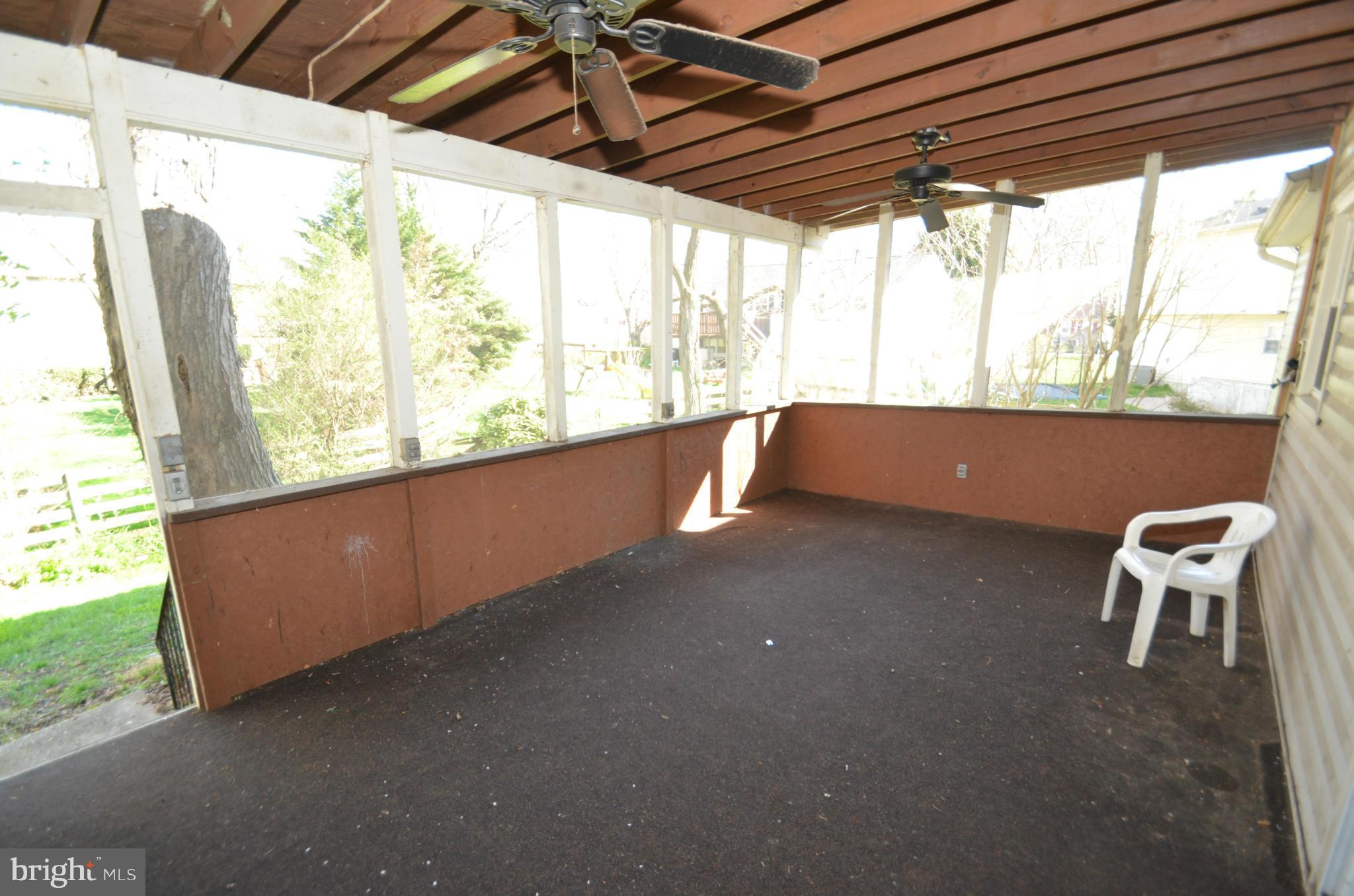 HAYFIELD FARM - Residential