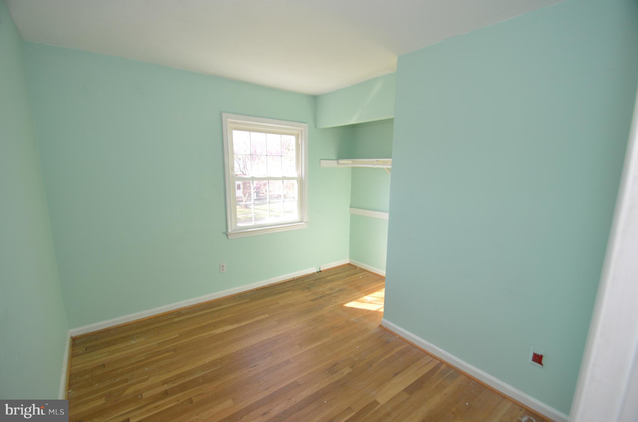 HAYFIELD FARM - Residential