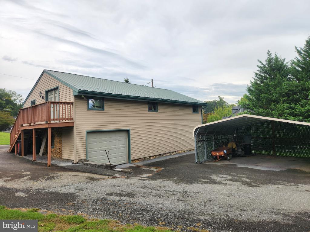 3948 MAIN STREET
