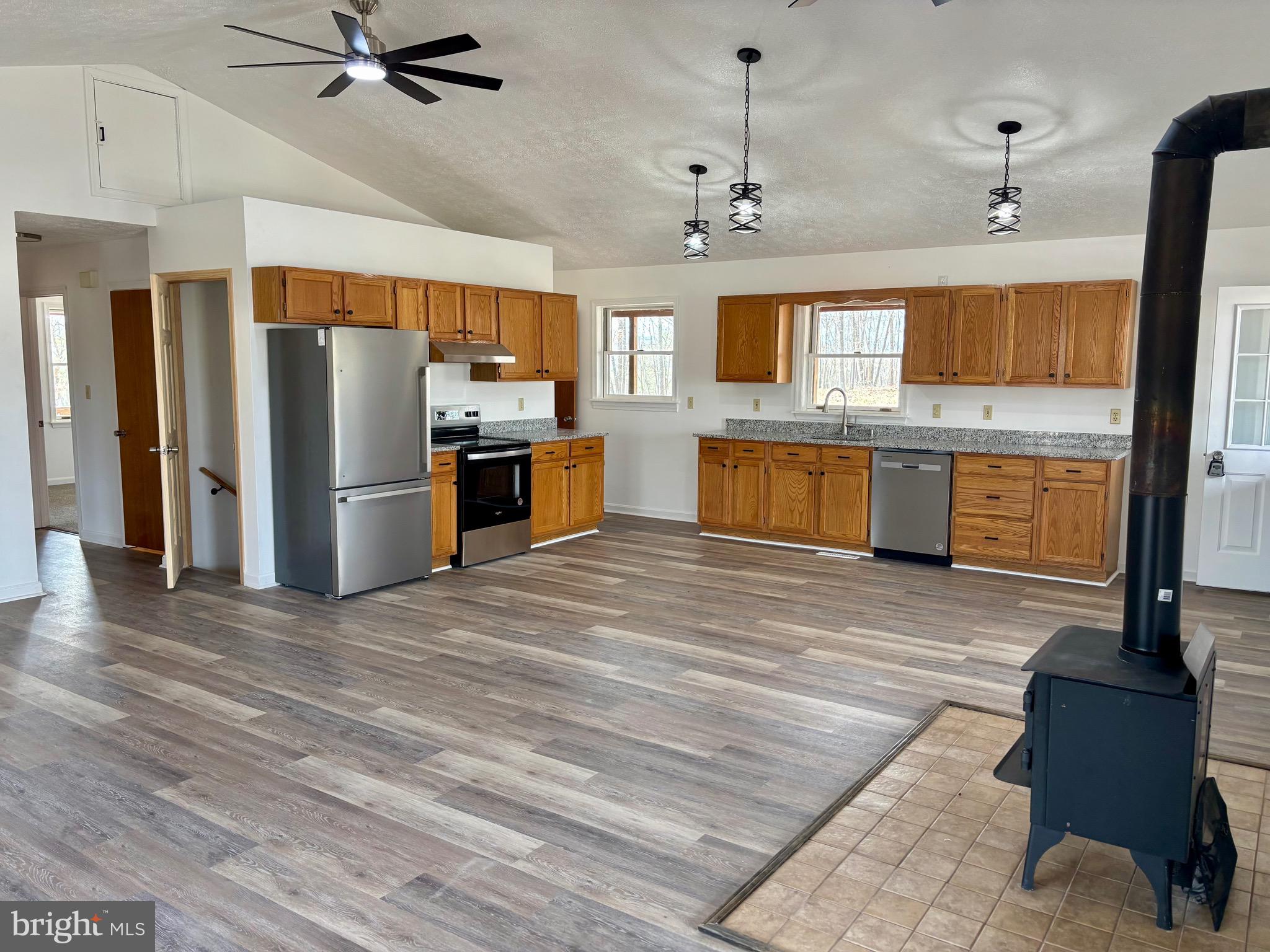 CHAMPWOOD ACRES - Residential