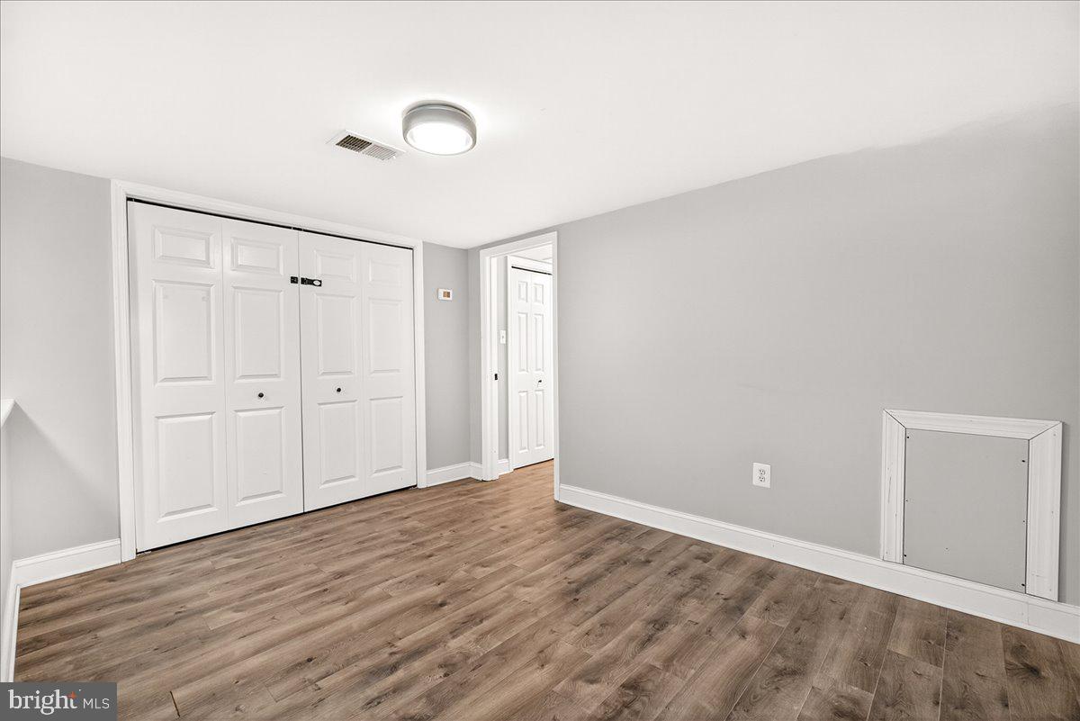 MYERSVILLE - Residential