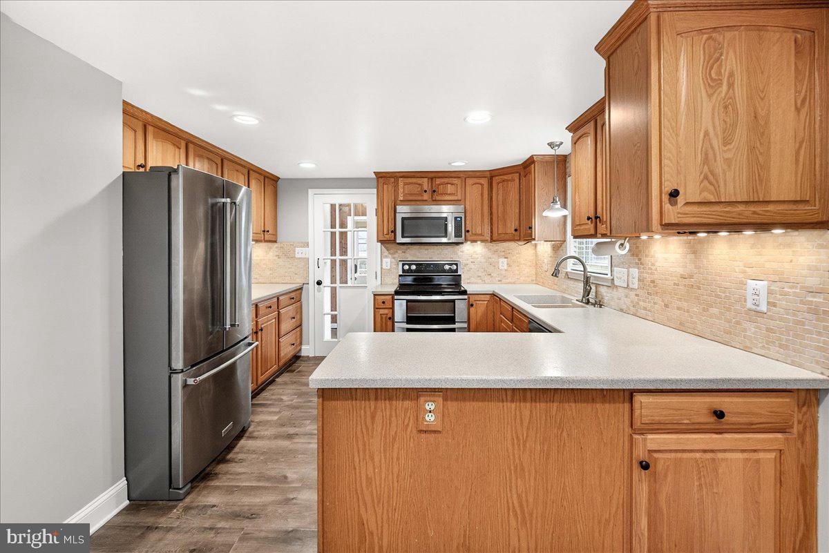 MYERSVILLE - Residential