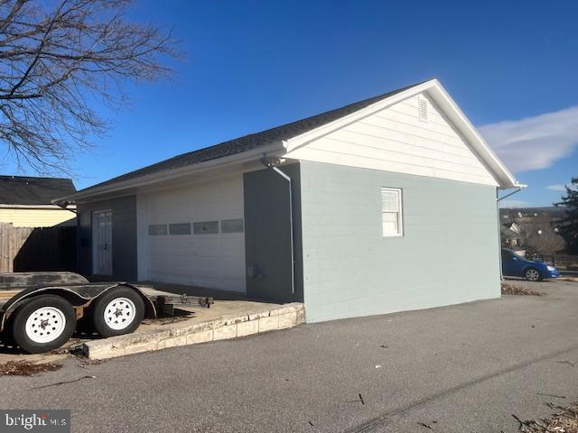 MYERSVILLE - Residential