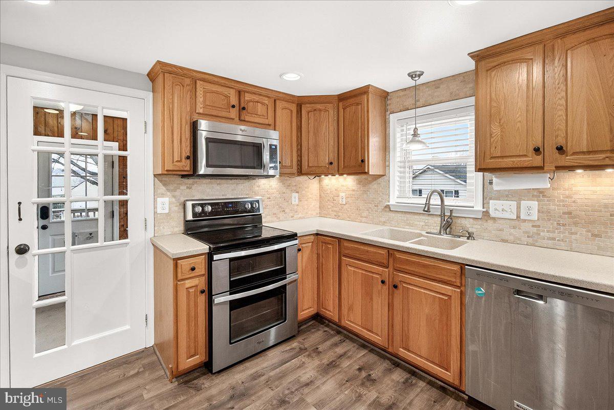 MYERSVILLE - Residential