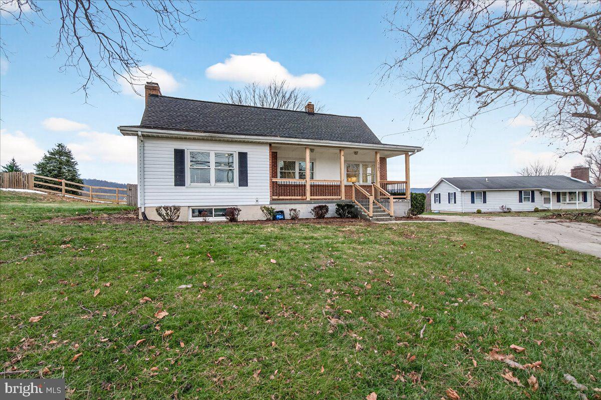 MYERSVILLE - Residential