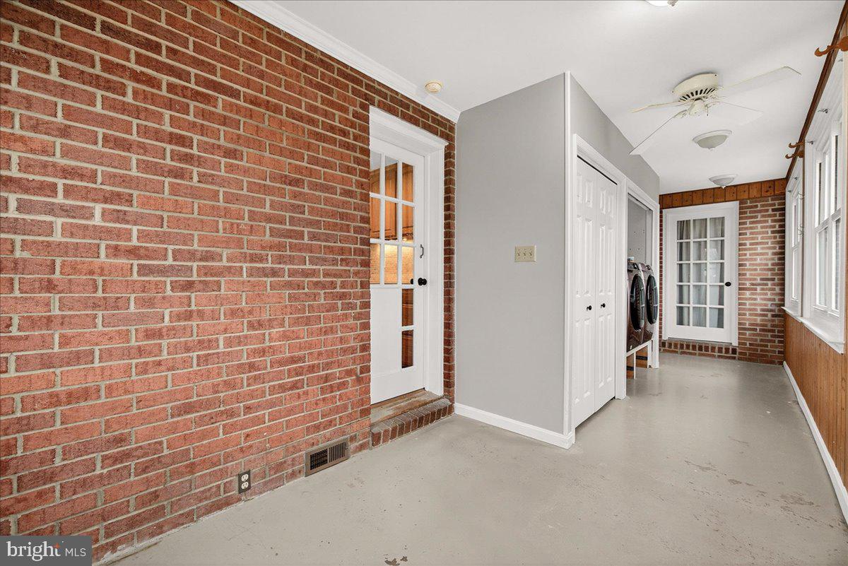 MYERSVILLE - Residential