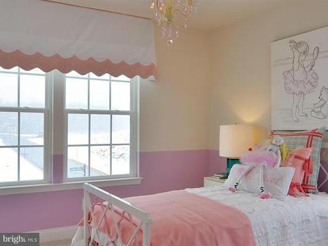 THE PARK AT ADDISON METRO - Residential