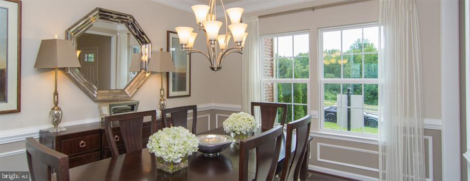 FREEDOM CROSSING - Residential