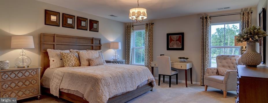 FREEDOM CROSSING - Residential