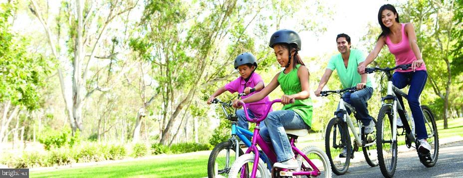 FREEDOM CROSSING - Residential