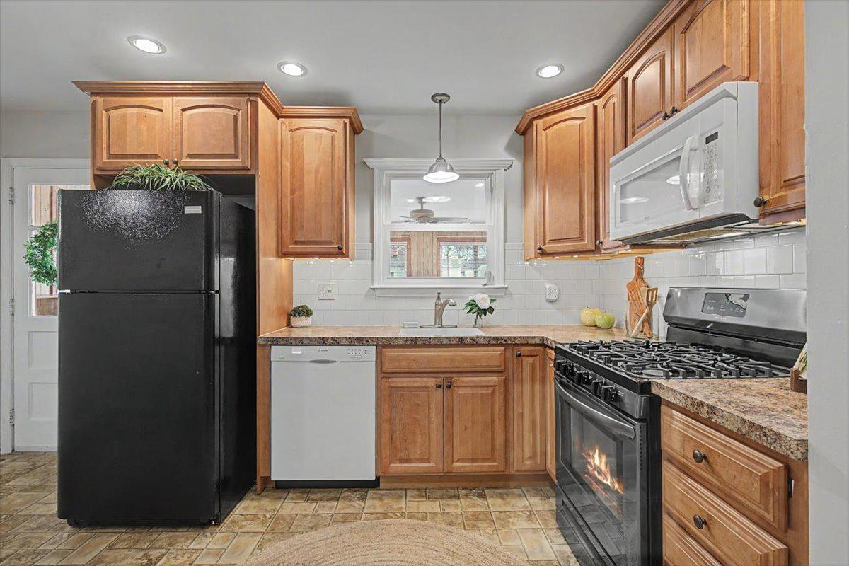 BIRCHWOOD PARK - Residential