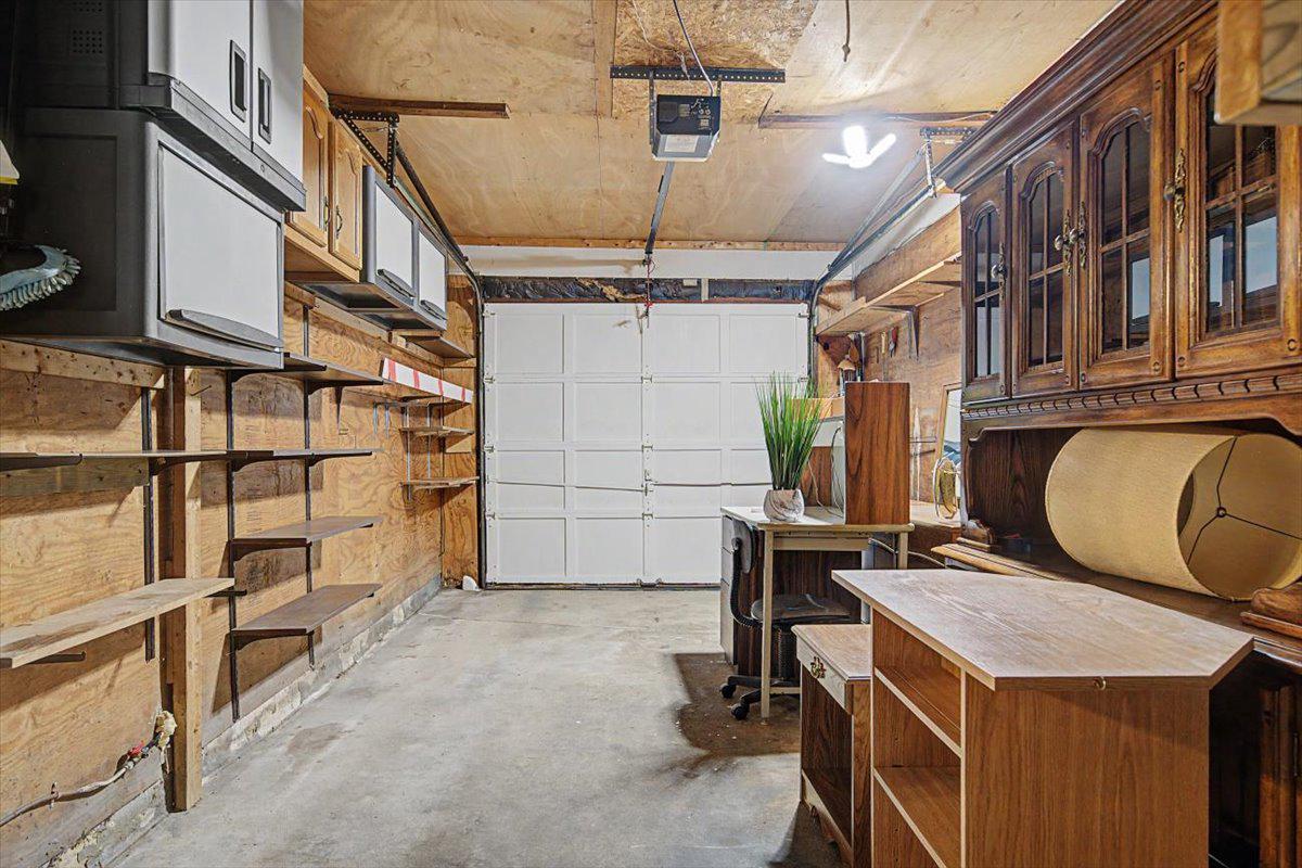 BIRCHWOOD PARK - Residential