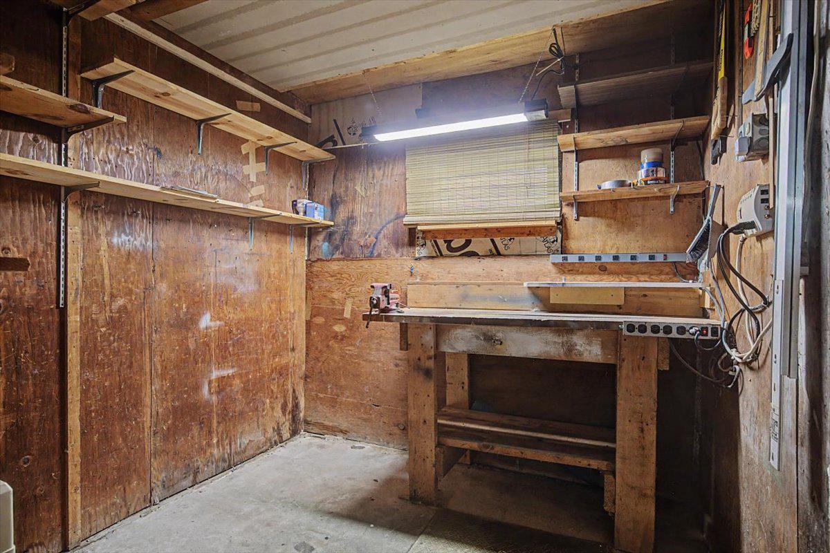 BIRCHWOOD PARK - Residential