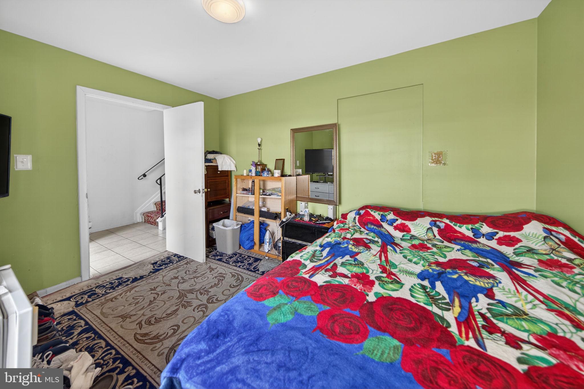 REFLECTION LAKE - Residential