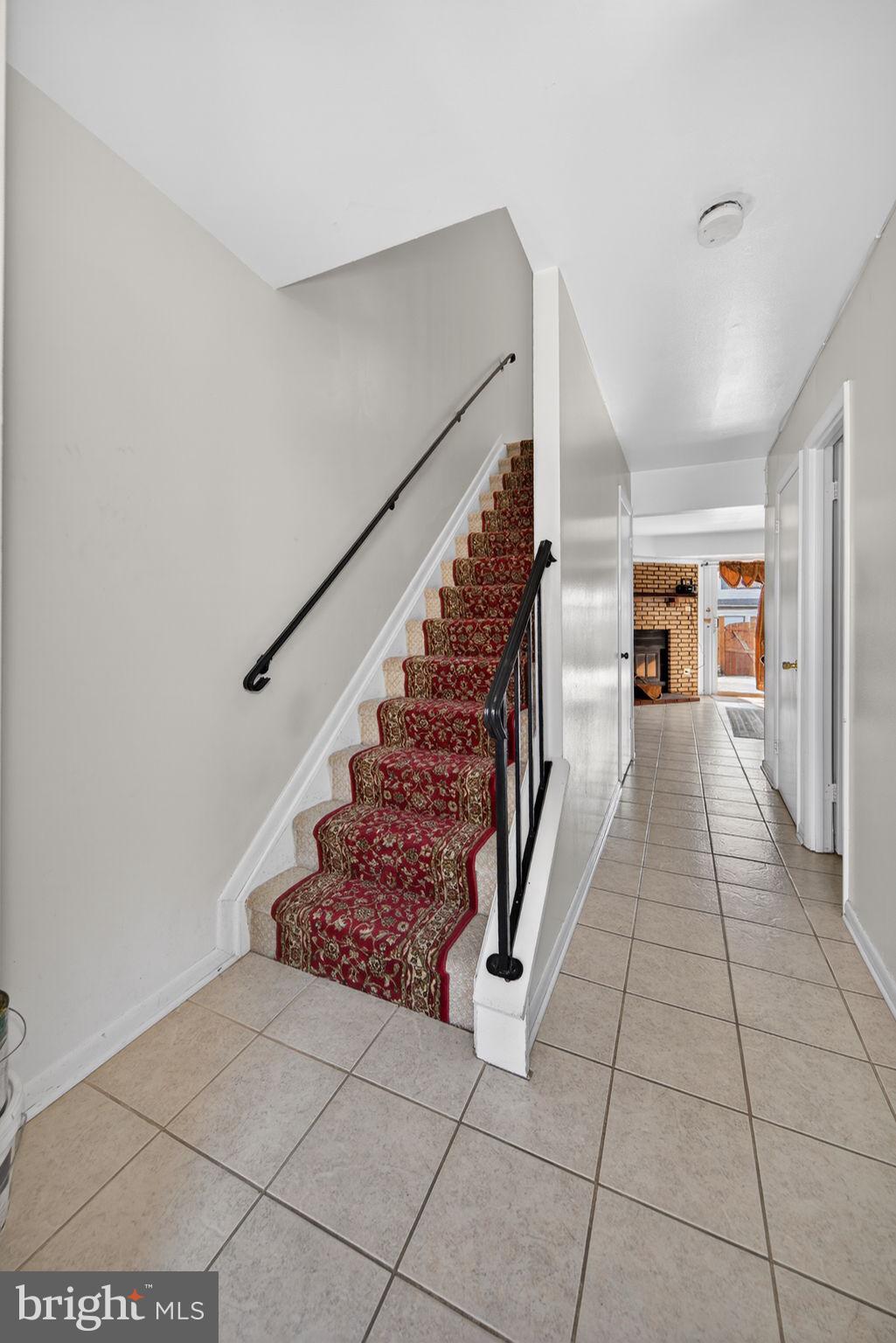 REFLECTION LAKE - Residential